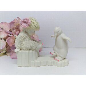 Pedi Please Snowbabies Penguin Figurine 2010 Department 56 800345 4"x3.75"